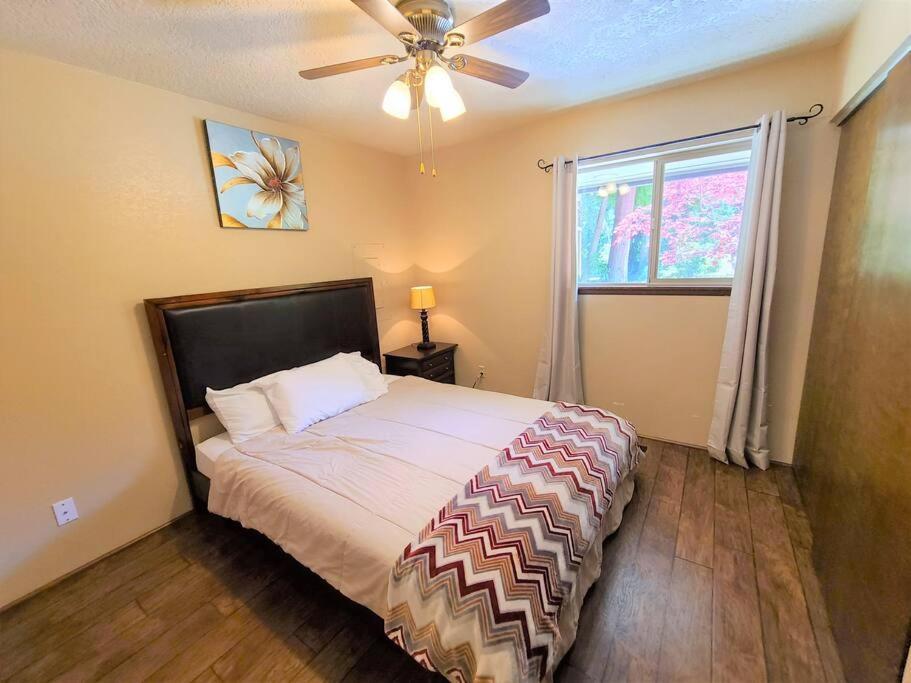 The Hideaway Villa Port Angeles Bagian luar foto
